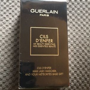Guerlain Mascara and mini Meteorites Primer